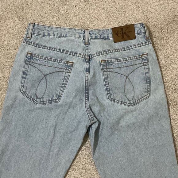 Calvin Klein flare leg vintage light wash jeans size 5 inseam 30 - Picture 7 of 7